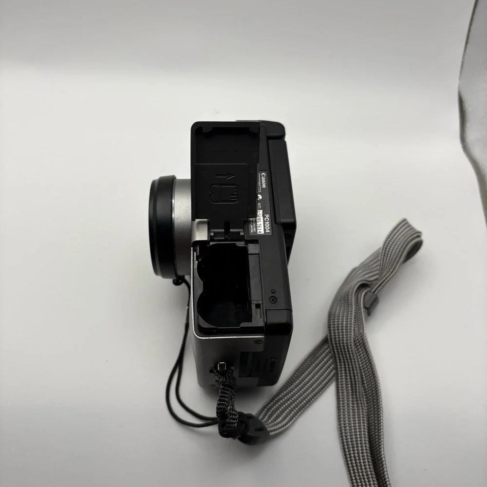 Canon PowerShot G1 3.3MP Digital Camera Silver - No Battery No Charger Untested